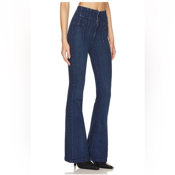 Free People Denim - NWT Jayde Flare in Night Sky
Free People